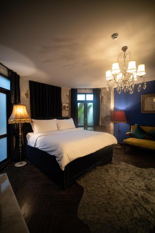 Baan Tuk Din Hotel Бангкок Экстерьер фото