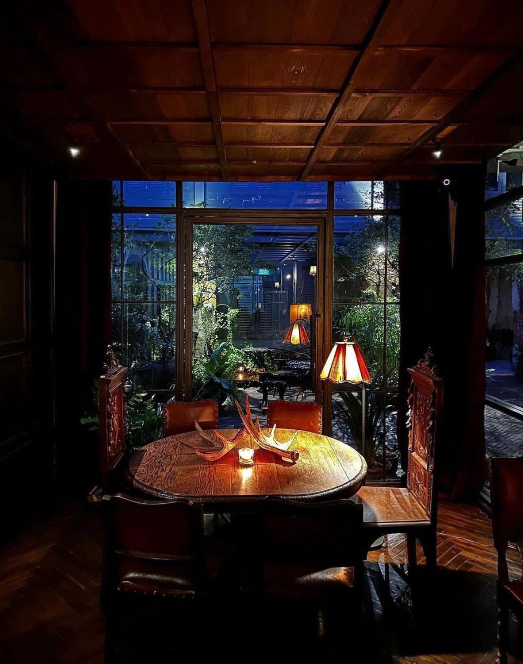 Baan Tuk Din Hotel Бангкок Экстерьер фото