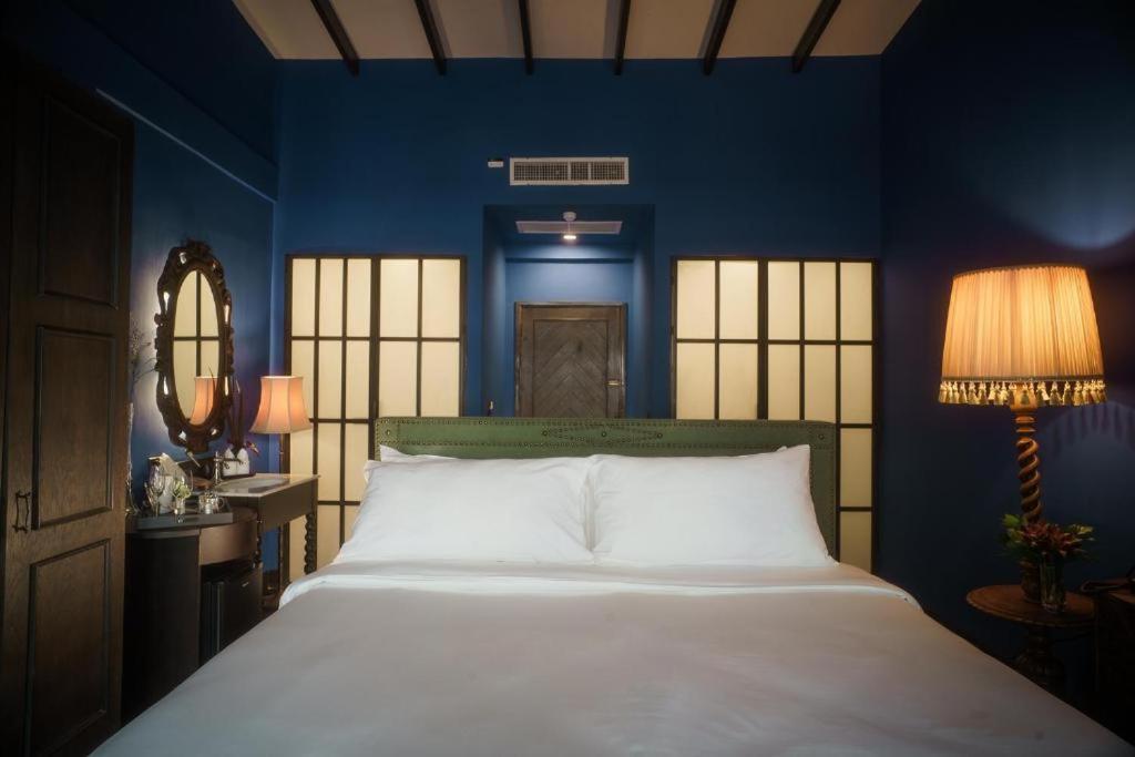 Baan Tuk Din Hotel Бангкок Экстерьер фото